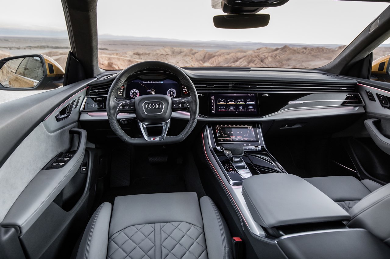 Audi Q8: Presentation och konfiguration @ SUVTEST